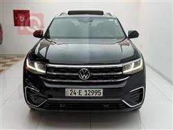 ڤۆڵکسواگن ئەتڵەس کرۆس سپۆرت